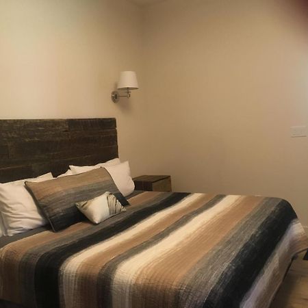 Radium Elk Park B & B Radium Hot Springs Buitenkant foto