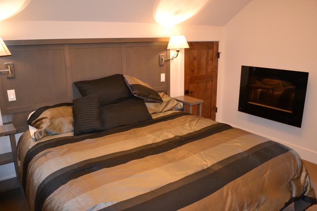 Radium Elk Park B & B Radium Hot Springs Kamer foto